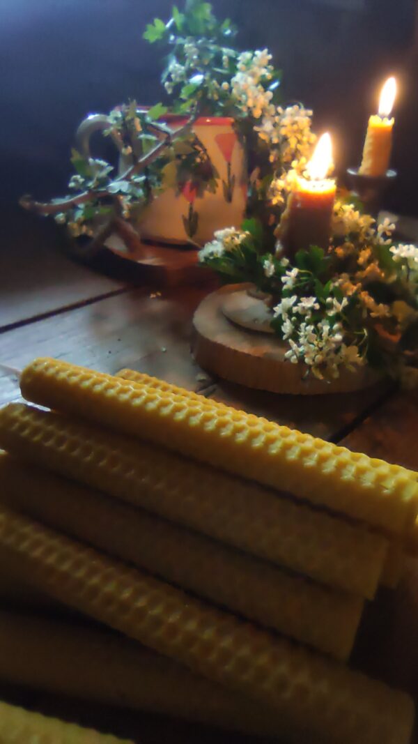 Pack de Velas de Miel Artesanales con Ritual narrado - Imagen 4